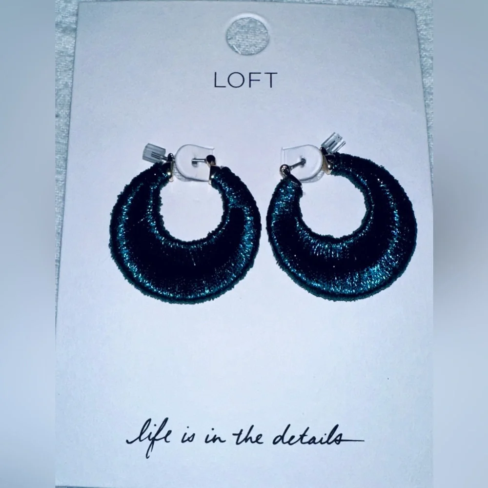 Loft Metallic Hoops - Picture 2 of 3